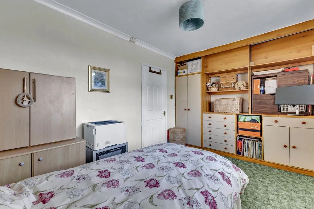 Heights Avenue, Rochdale OL12 6JH, photo 14