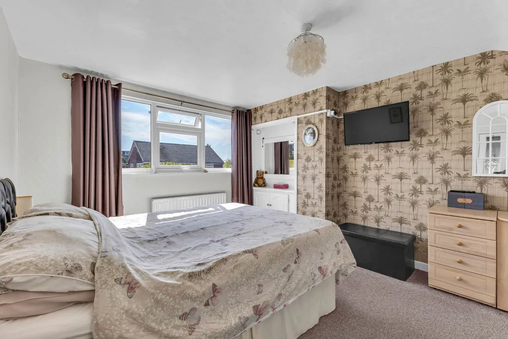Heights Avenue, Rochdale OL12 6JH, photo 12