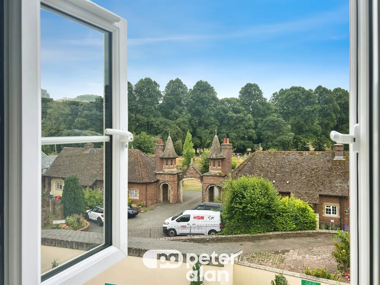 Glendower Street, Monmouth, NP25, photo 2