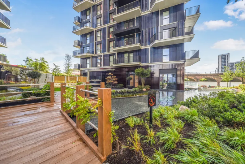 2 bed flat for sale, Cascade Way, White City, W12