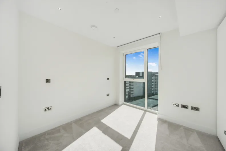 Cascade Way, White City, W12, photo 4