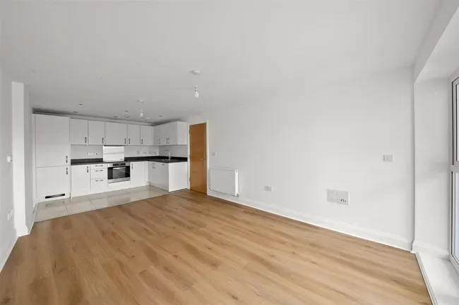 2 bed flat for sale — Perkins Gardens, Ickenham, Uxbridge