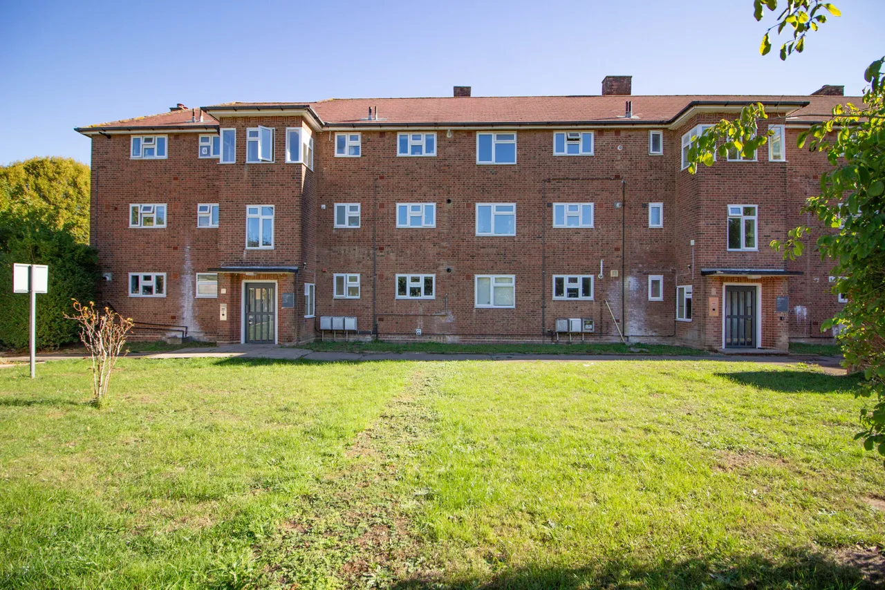 1 bed flat for sale, Ainsdale Road, Watford, WD19