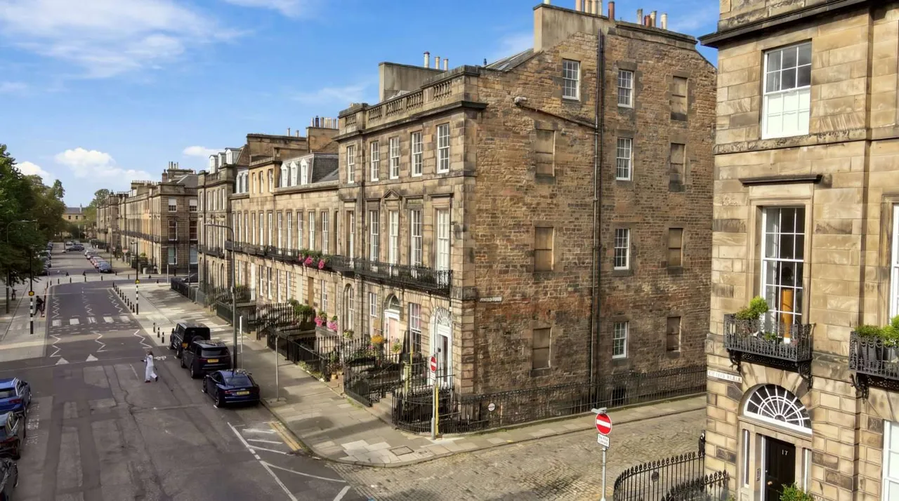 4 bed flat for sale, Manor Place, West End, EH3