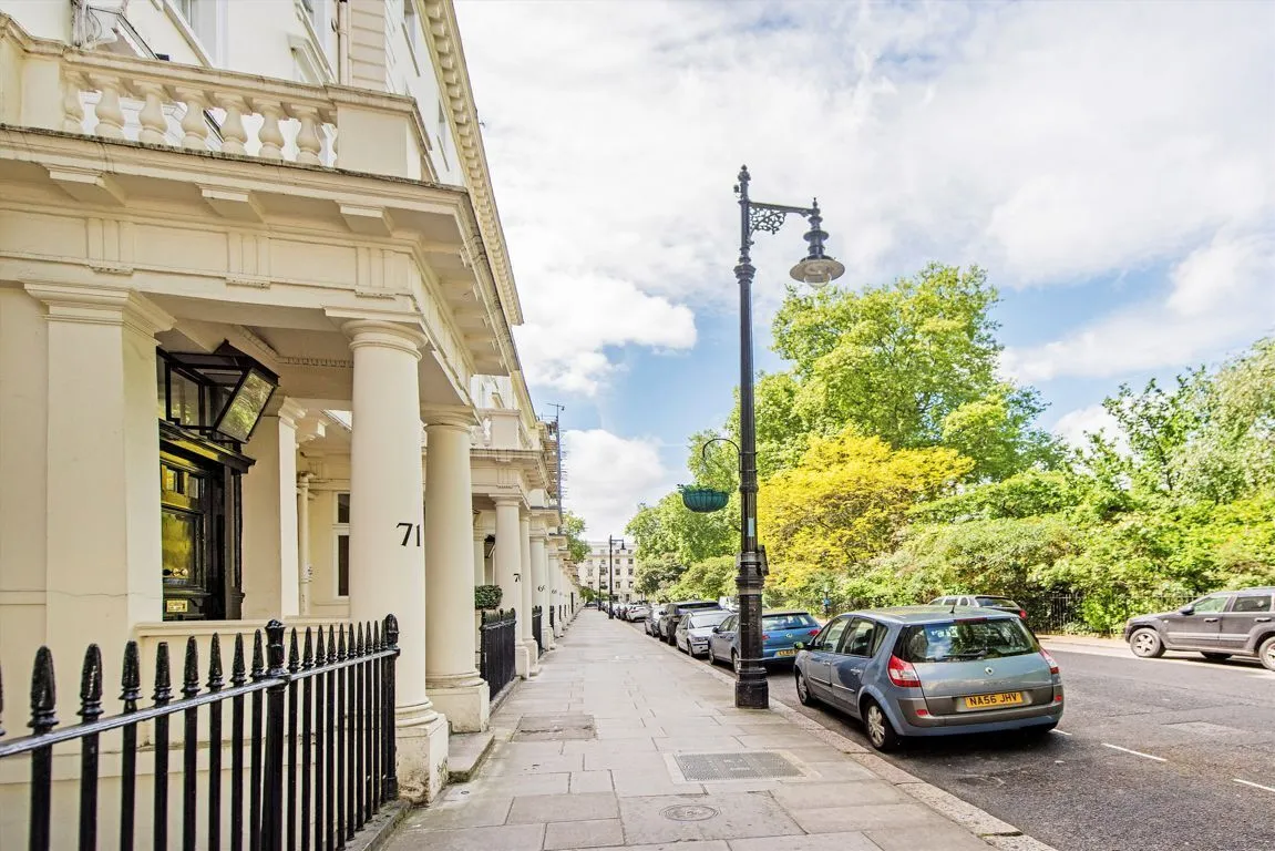Eccleston Square, Pimlico, SW1V, photo 13