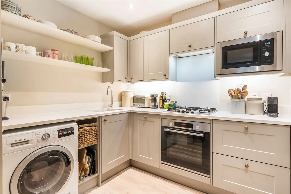 Eccleston Square, Pimlico, SW1V, photo 4