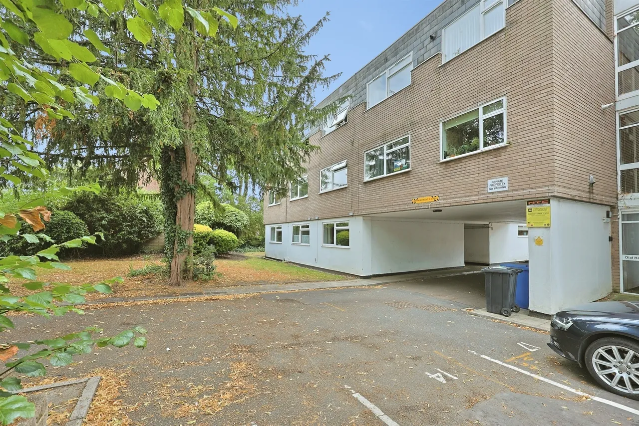 2 bed flat for sale — Ipswich Road, Norwich