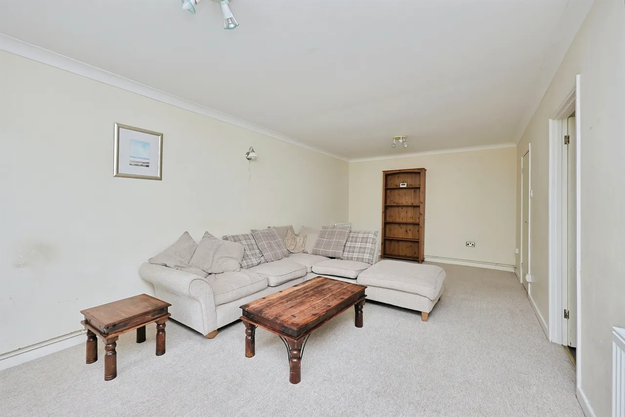 Ipswich Road, Norwich, photo 2