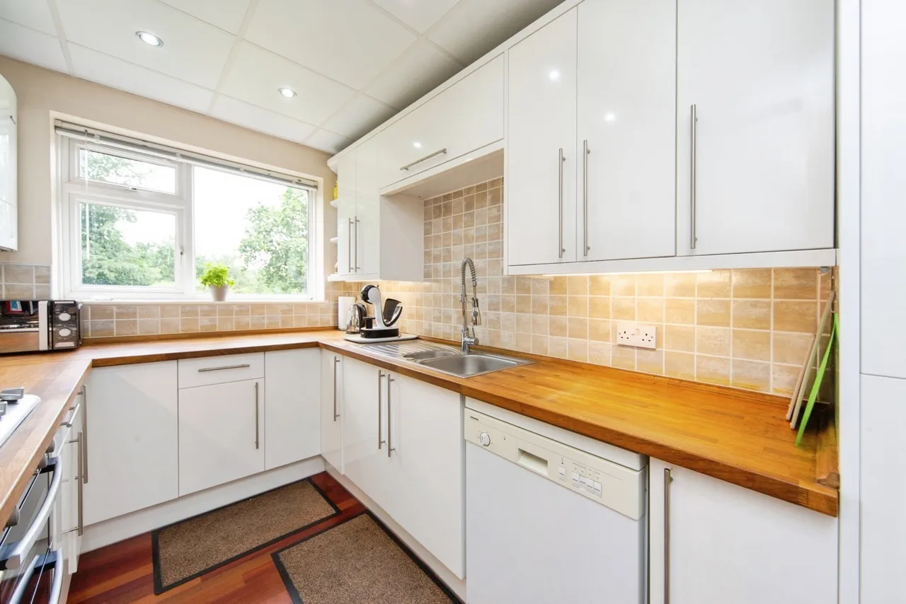 Waterford Road, Prenton, CH43, photo 13