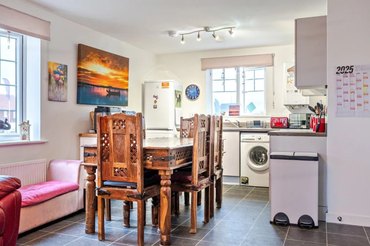 Feld Lane, Holmewood, S42, photo 6