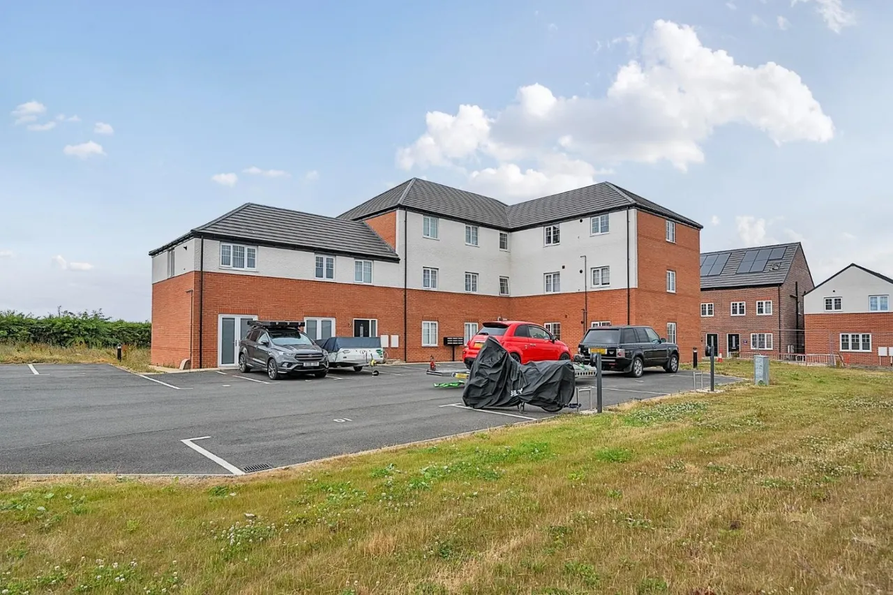 Feld Lane, Holmewood, S42, photo 13