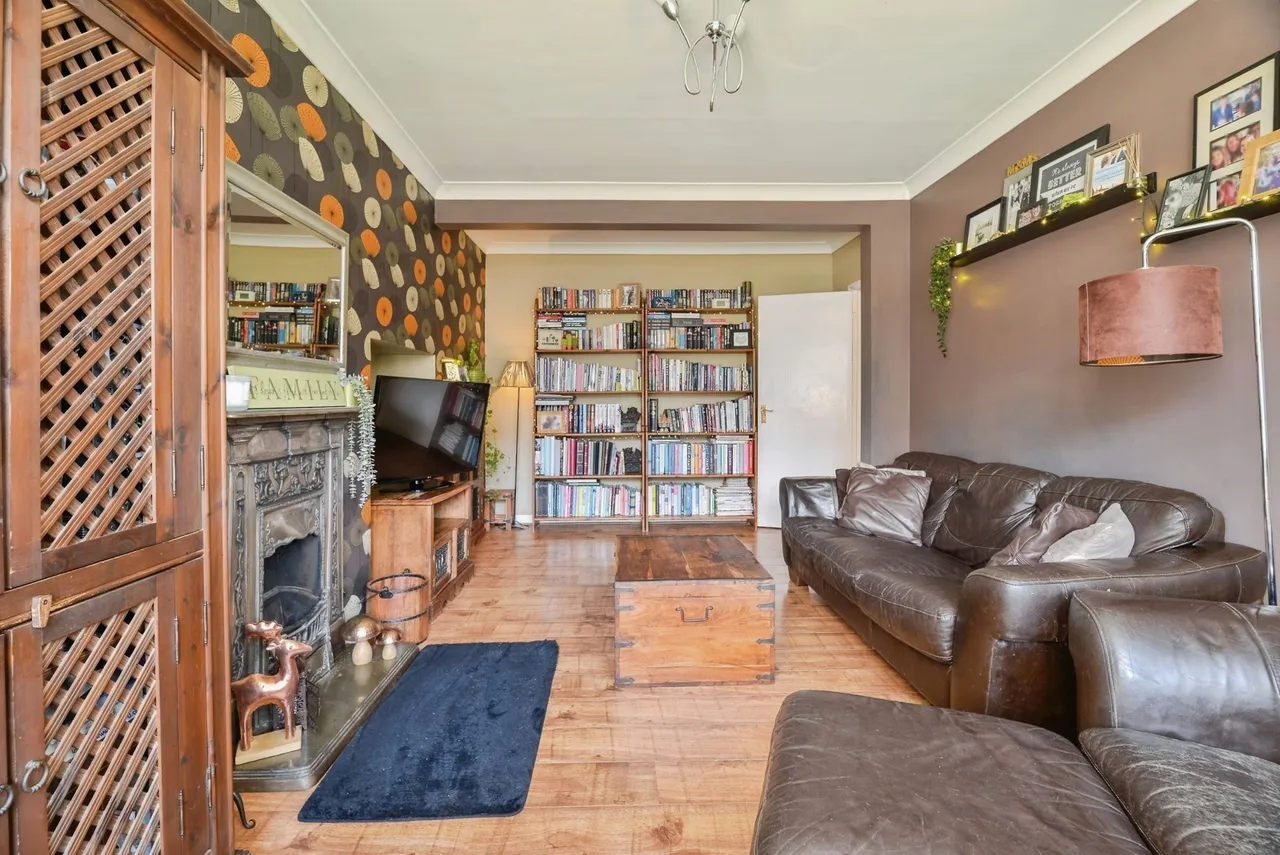 Queens Drive, Stokesley, TS9, photo 3