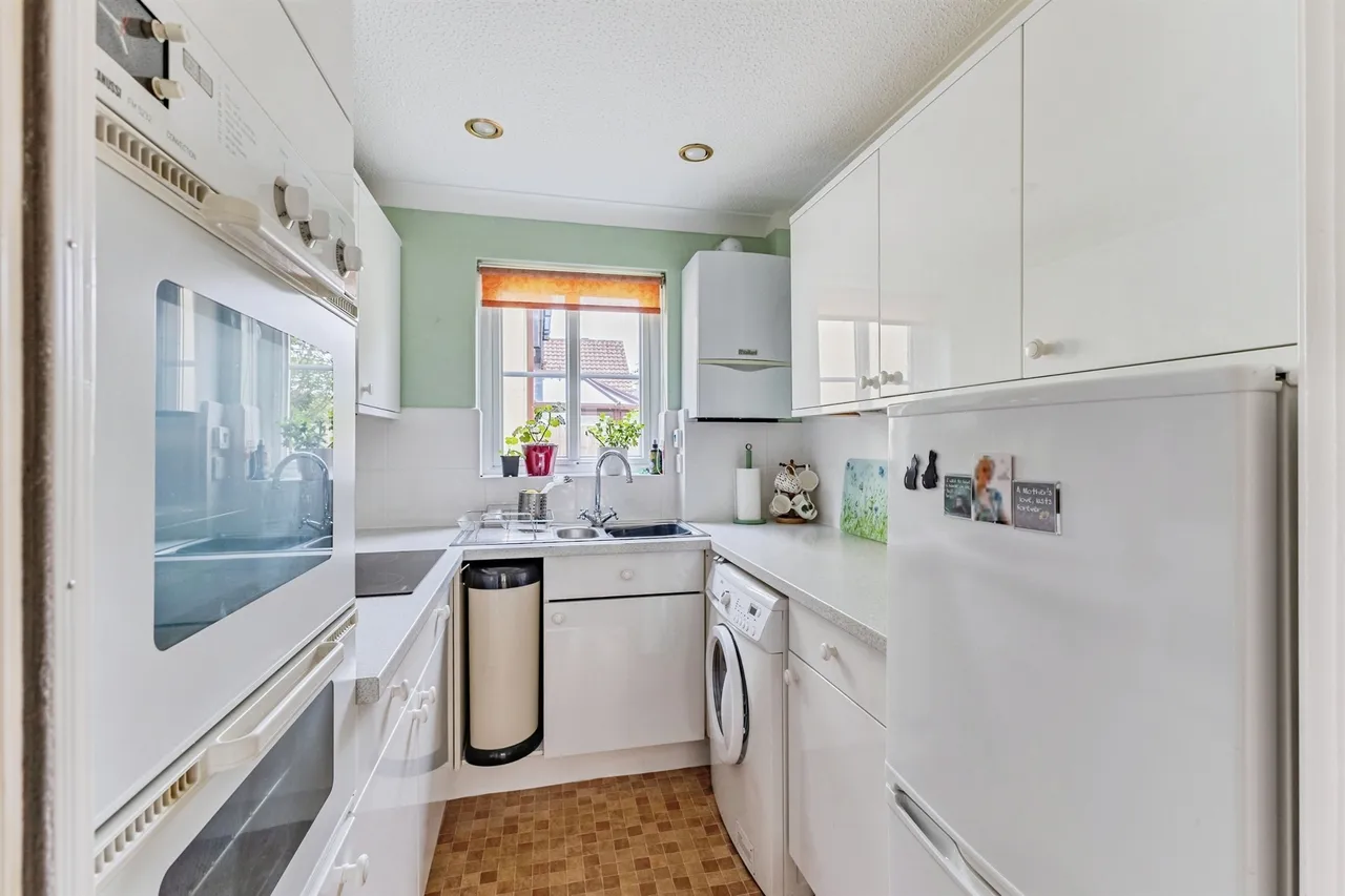 Fairwaters, Kingsteignton, TQ12, photo 6