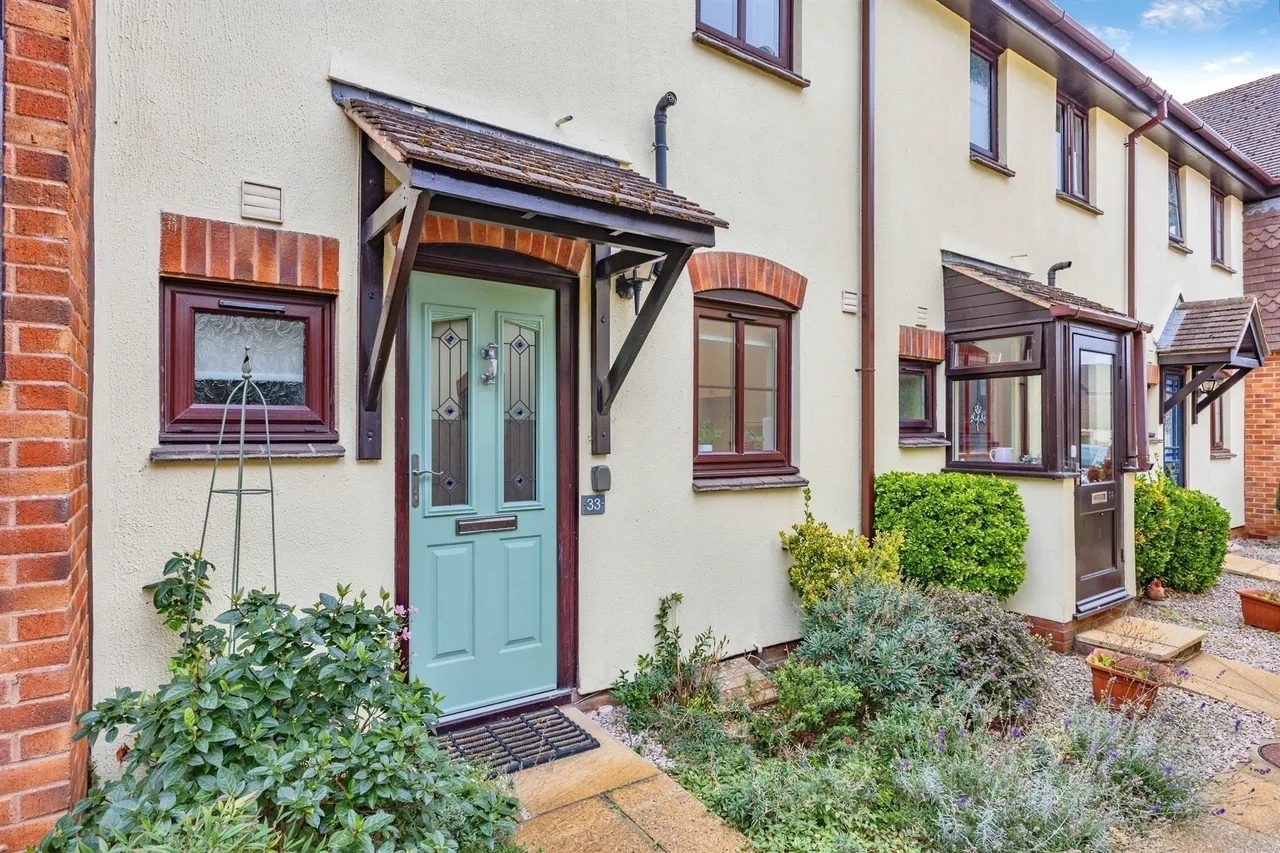 2 bed house for sale, Fairwaters, Kingsteignton, TQ12