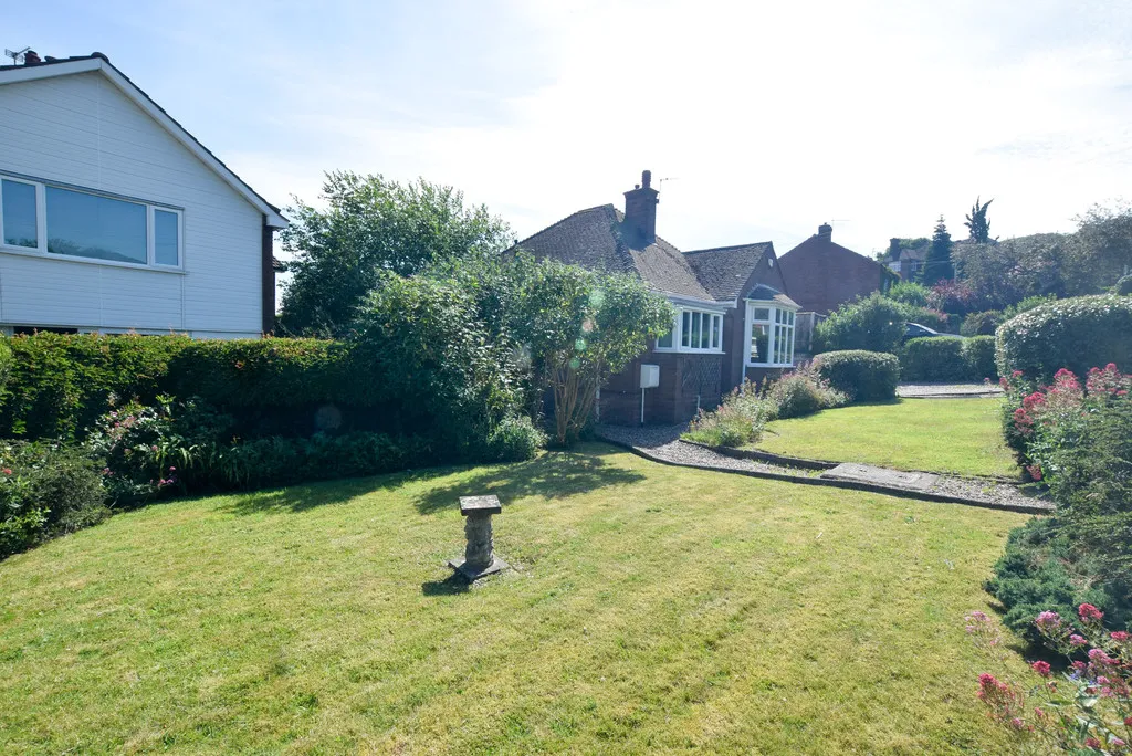Barnfield Crescent, Wellington, TF1, photo 13