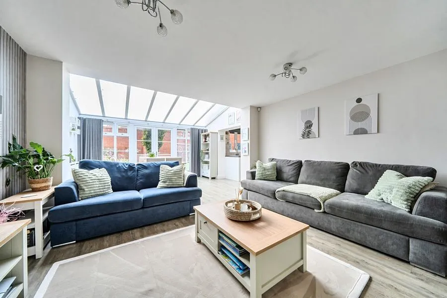 Trinity Circle, High Wycombe, HP11, photo 15