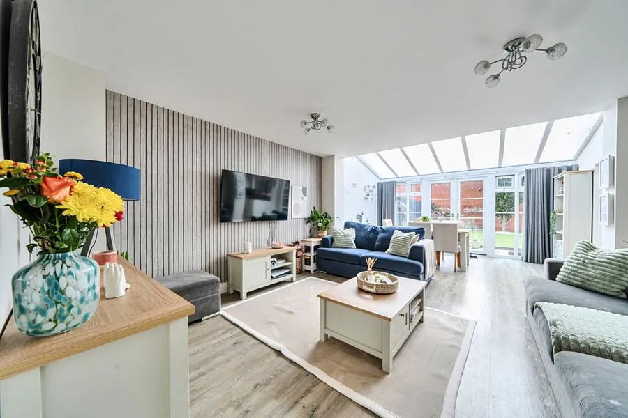 Trinity Circle, High Wycombe, HP11, photo 3