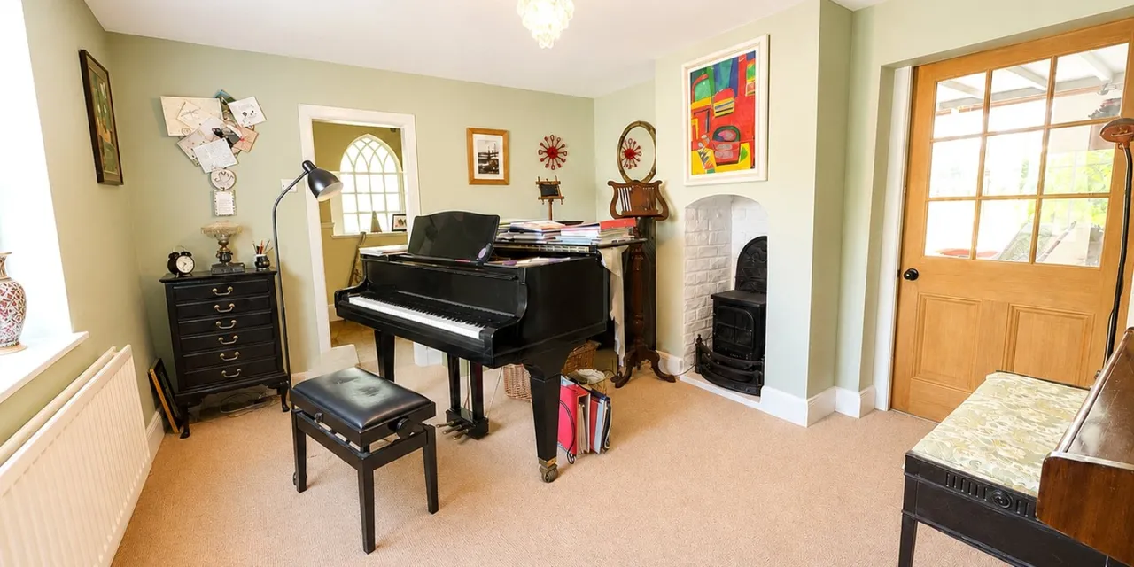 Frankby Road, Wirral, CH49, photo 9