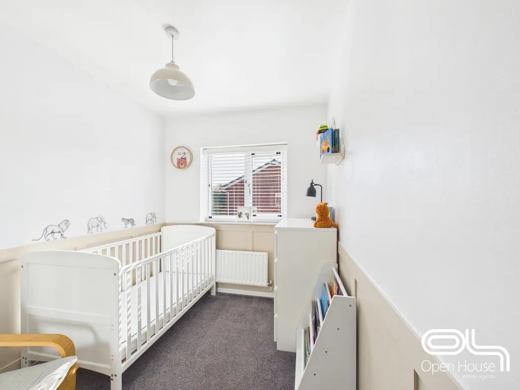 Searle Avenue, Stafford, ST16, photo 13
