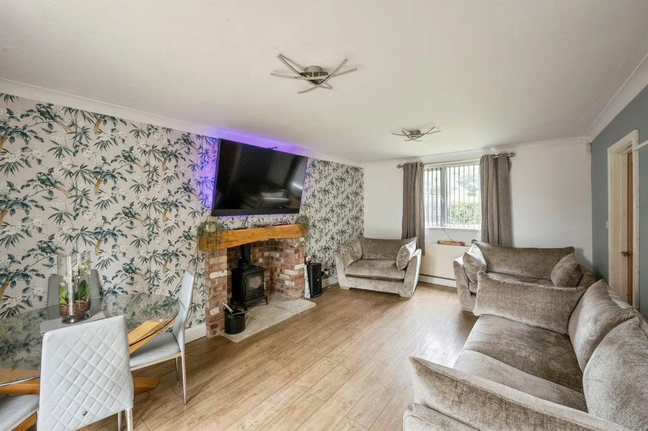 Laburnum Grove, Scunthorpe, photo 4