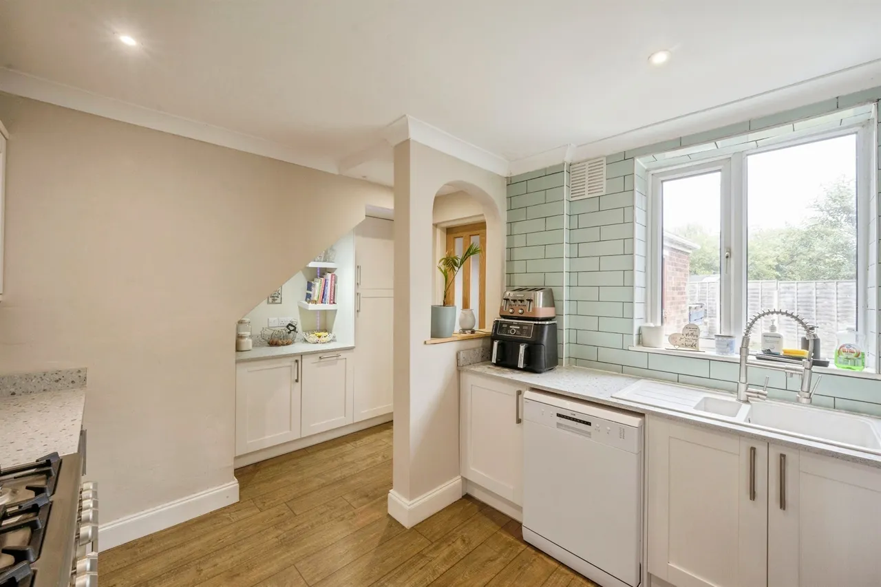 Laburnum Grove, Scunthorpe, photo 7