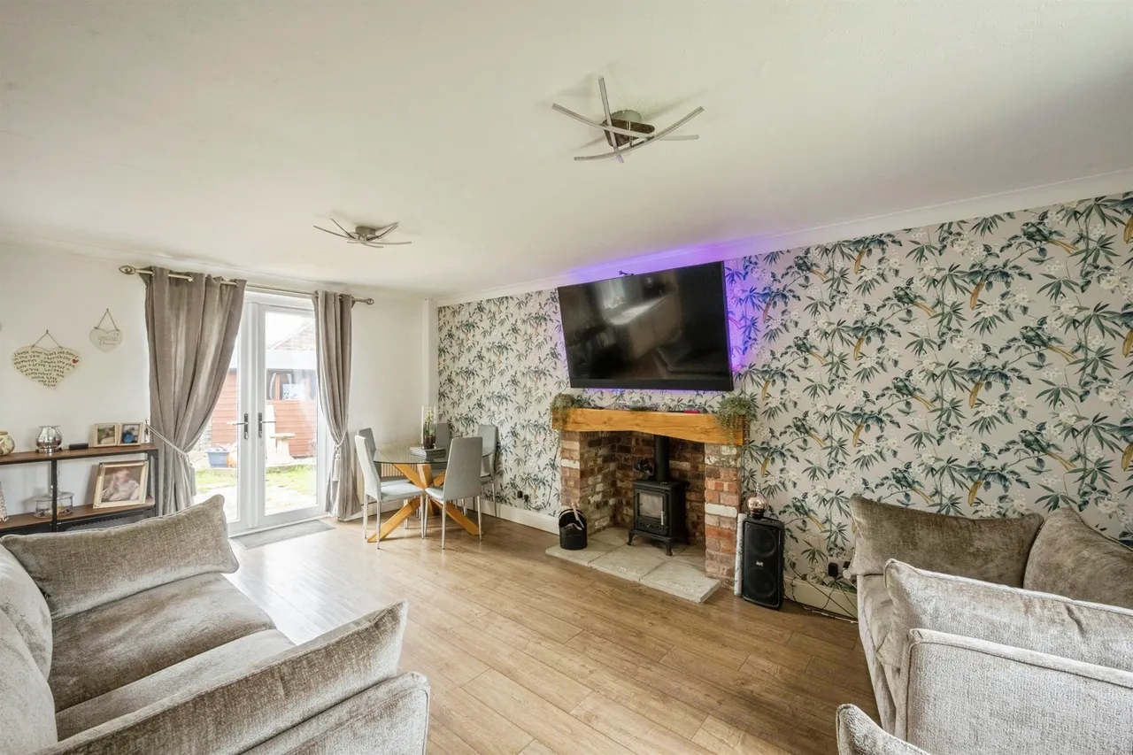 Laburnum Grove, Scunthorpe, photo 3