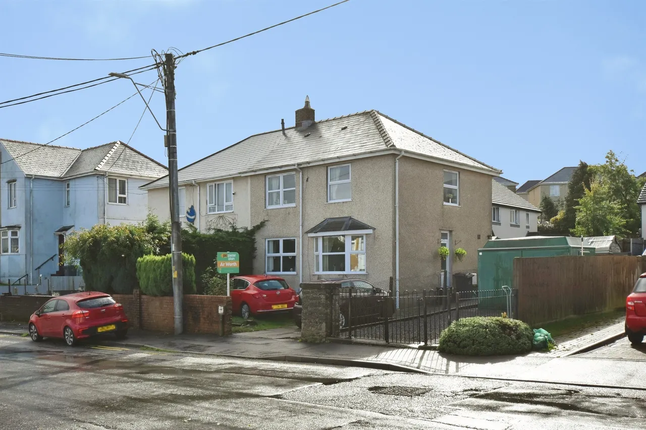 Ashvale Tredegar, NP22, photo 28