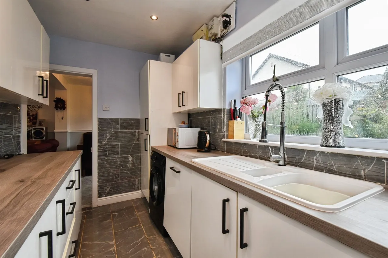 Ashvale Tredegar, NP22, photo 4