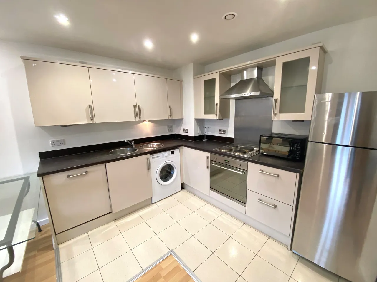 1 bed flat to rent, Masshouse Plaza, B5