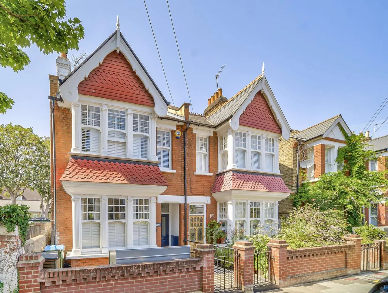 5 bed house for sale — Cedar Road, Teddington, TW11 9AL