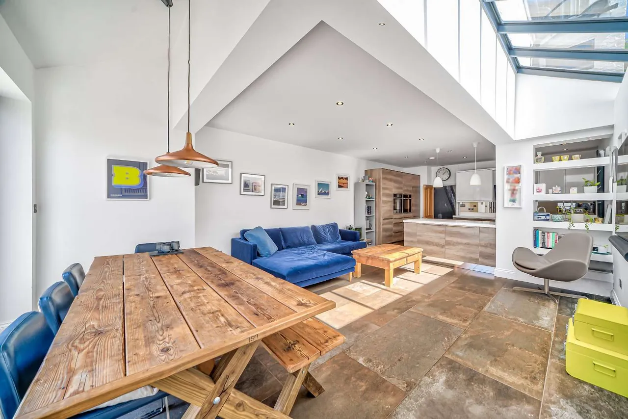 Cedar Road, Teddington, TW11 9AL, photo 4
