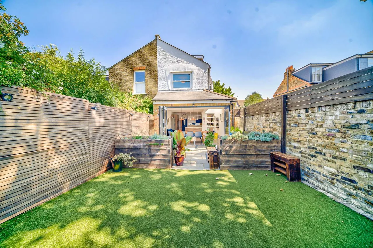 Cedar Road, Teddington, TW11 9AL, photo 10