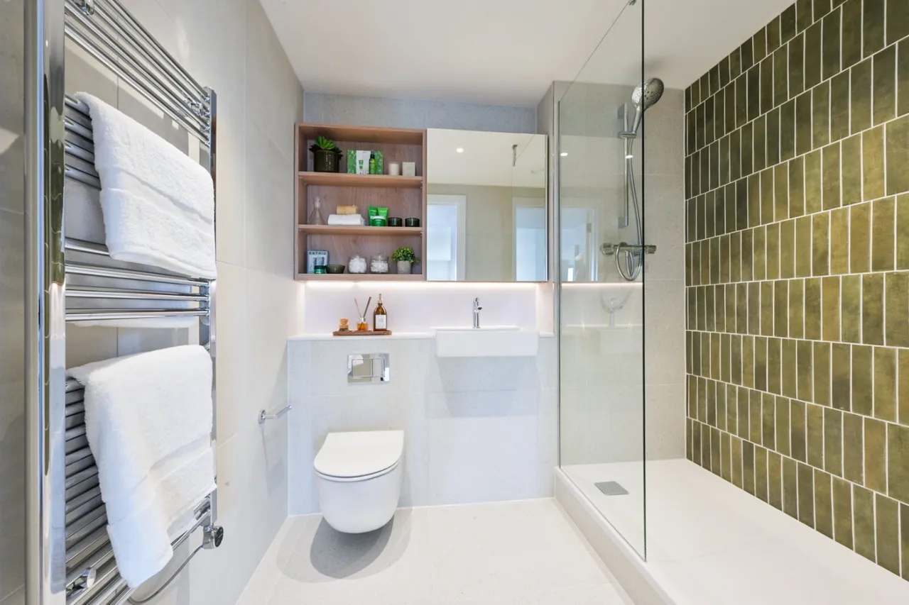 Charter Street, Canary Wharf, E22, photo 8