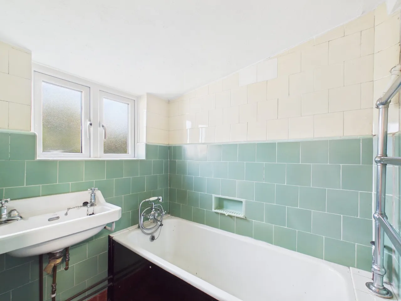 Staines-upon-Thames, Surrey, photo 18