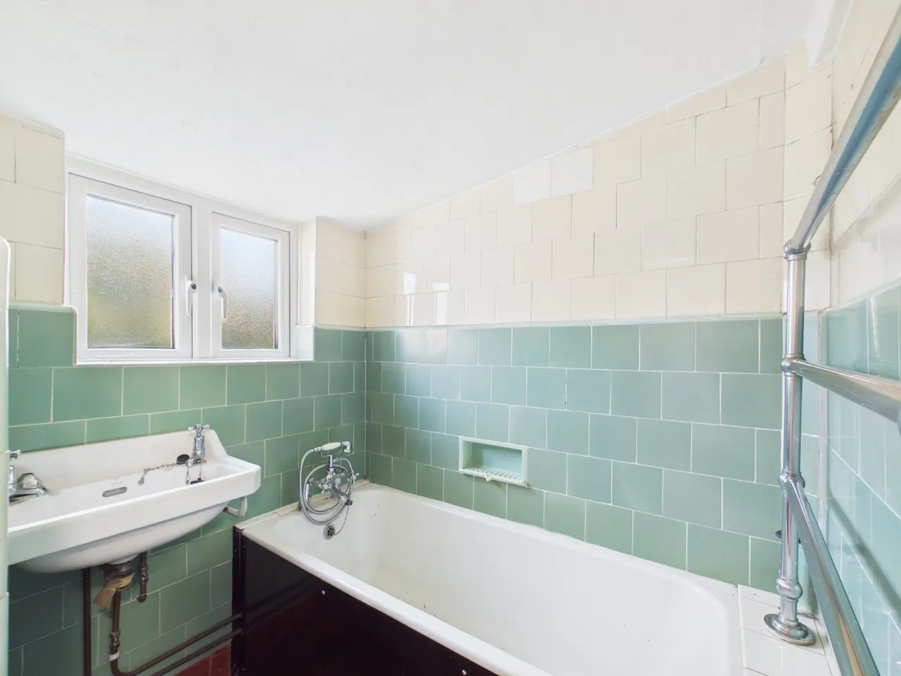 Staines-upon-Thames, Surrey, photo 17