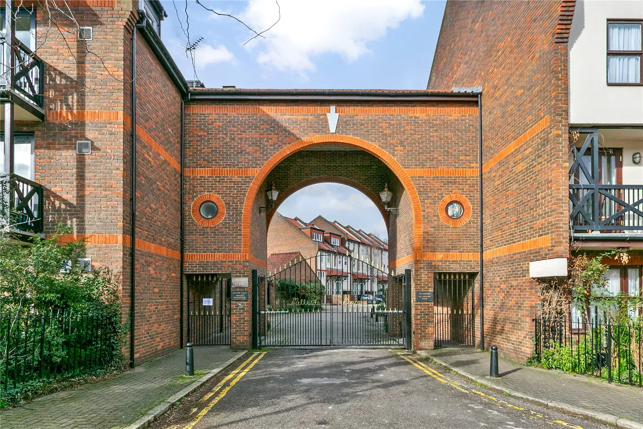 Millside Place, Old Isleworth, TW7, photo 7