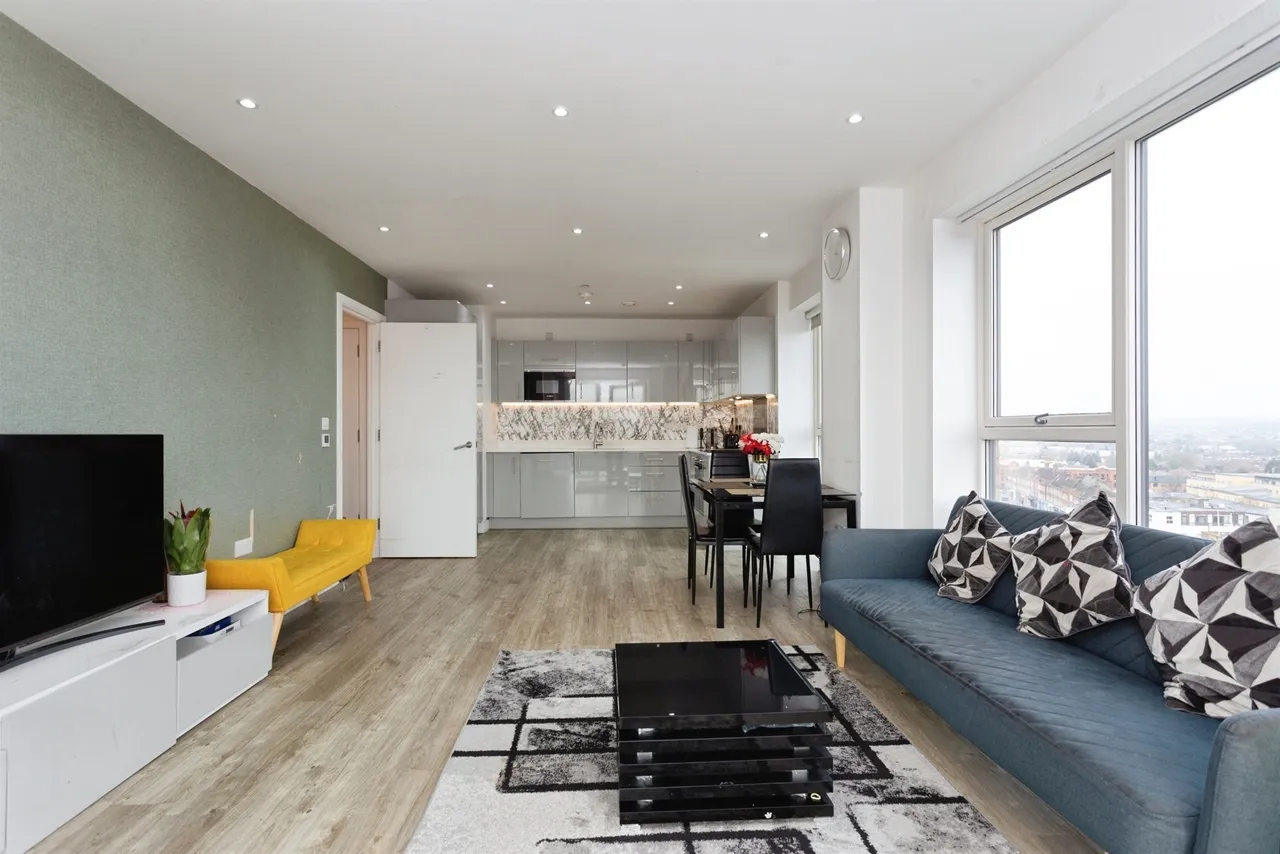 St. Johns Road, Harrow, HA1, photo 2