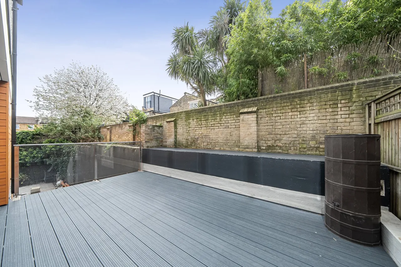 Hawthorne Crescent, SE10, photo 16