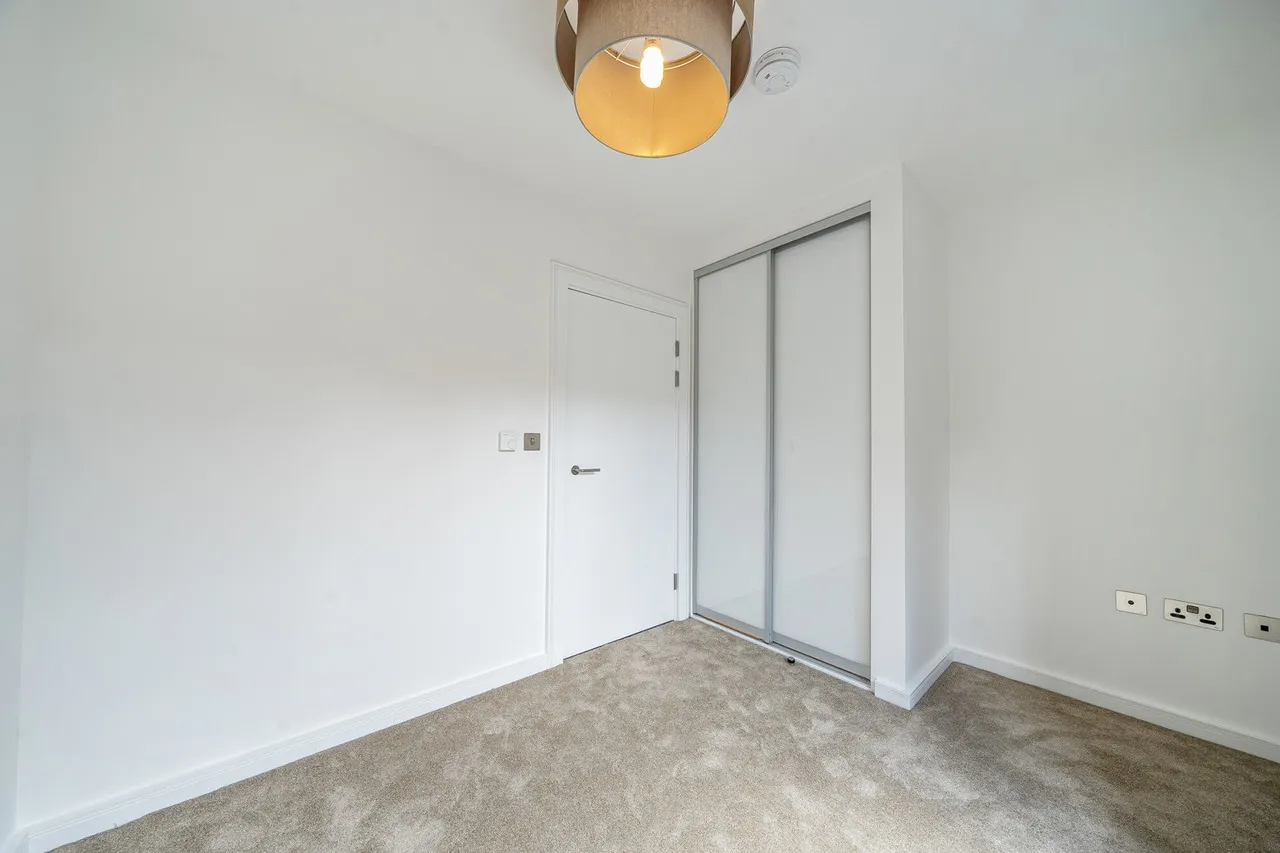 Hawthorne Crescent, SE10, photo 10