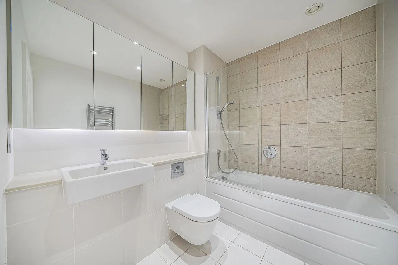 Hawthorne Crescent, SE10, photo 6