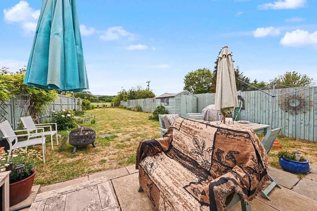Weston Road, Aston Clinton, Aylesbury, Buckinghamshire, HP22 5EJ, photo 17