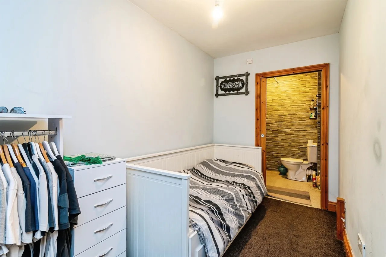 Cliff Road, Carlton, Nottingham, photo 11