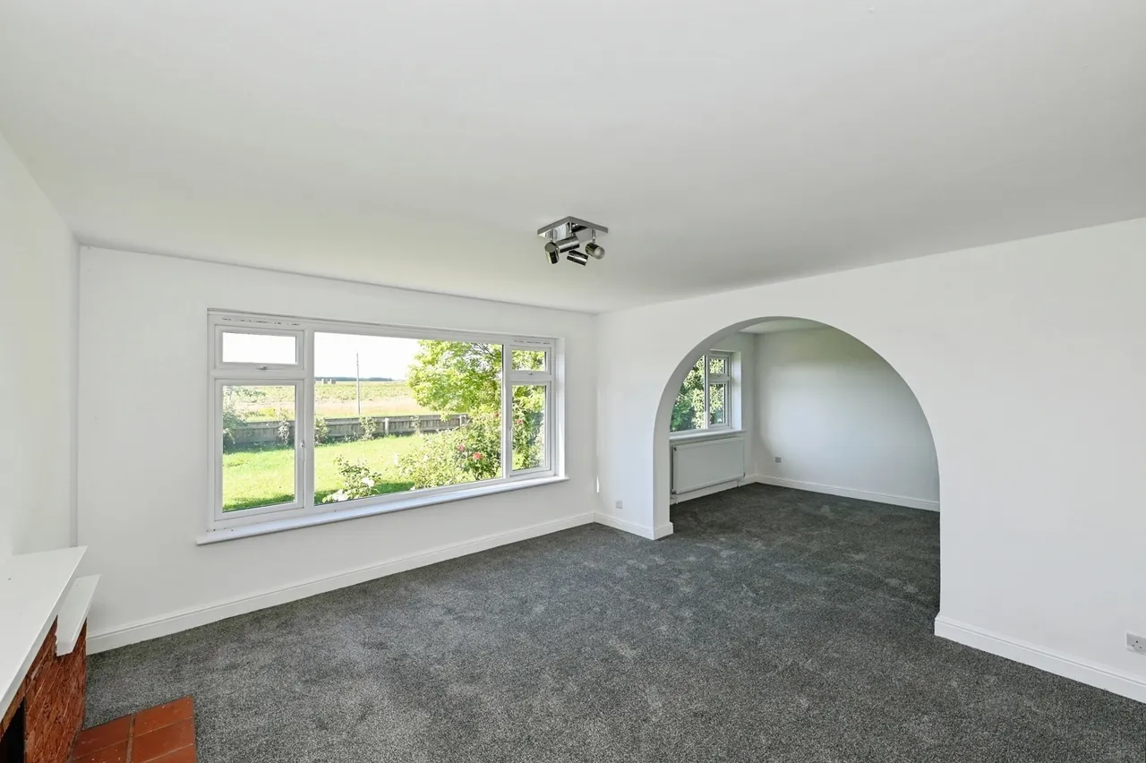 High Road, Newton-in-the-Isle, Cambridgeshire, PE13, photo 9
