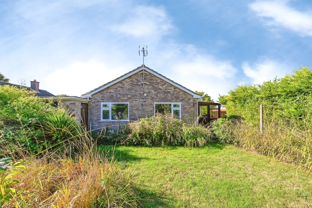 High Road, Newton-in-the-Isle, Cambridgeshire, PE13, photo 17