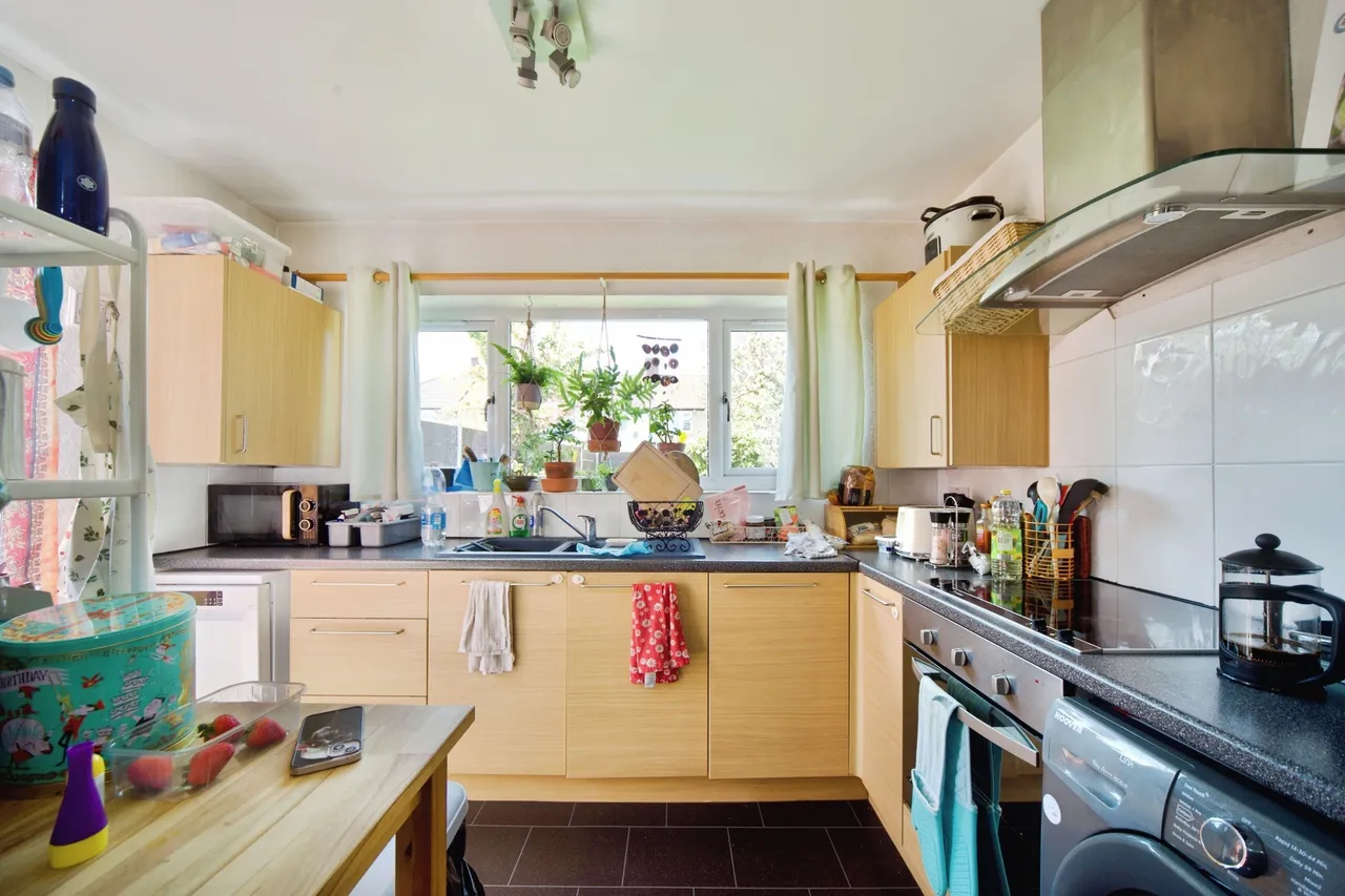 Bentry Close, Dagenham, photo 3
