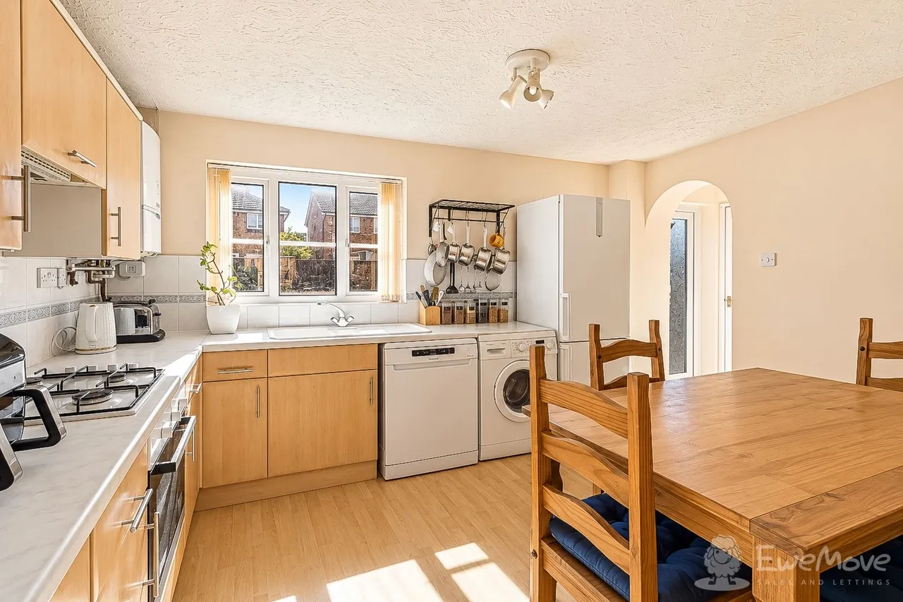 Curie Close, Rugby, CV21, photo 5