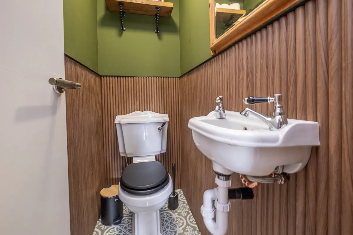 Strathdon Drive London SW17, photo 6