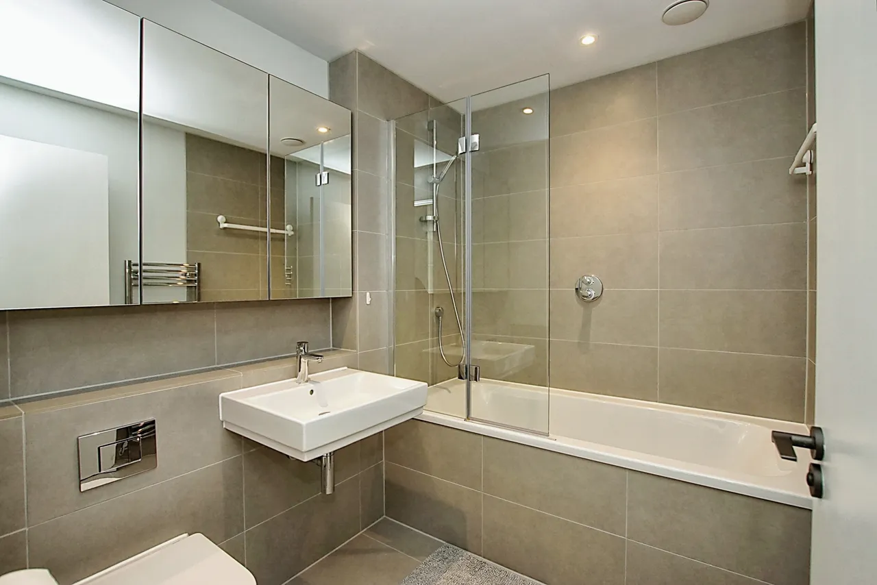 Frise Street, Patchway, Bristol, Gloucestershire, BS34, photo 11