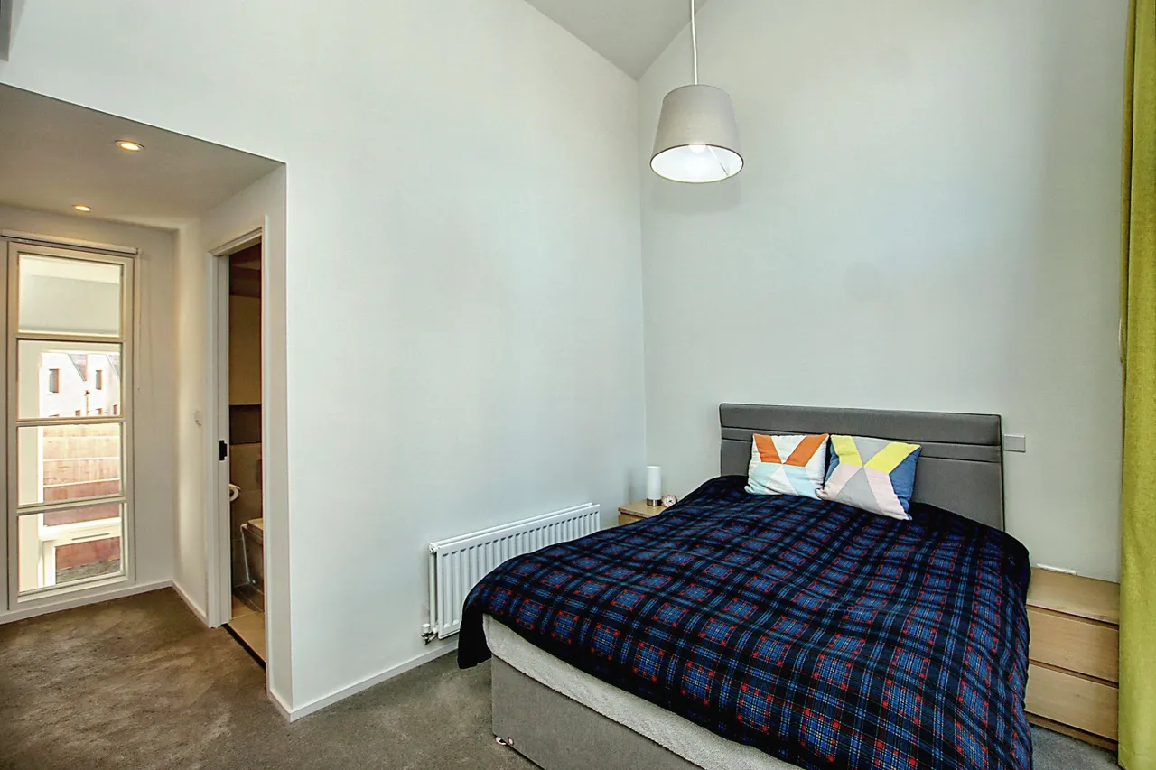 Frise Street, Patchway, Bristol, Gloucestershire, BS34, photo 5