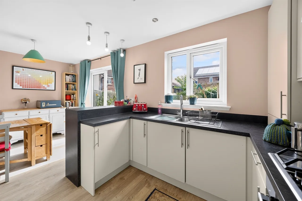 Craigton Drive, Dargavel, Bishopton, photo 5